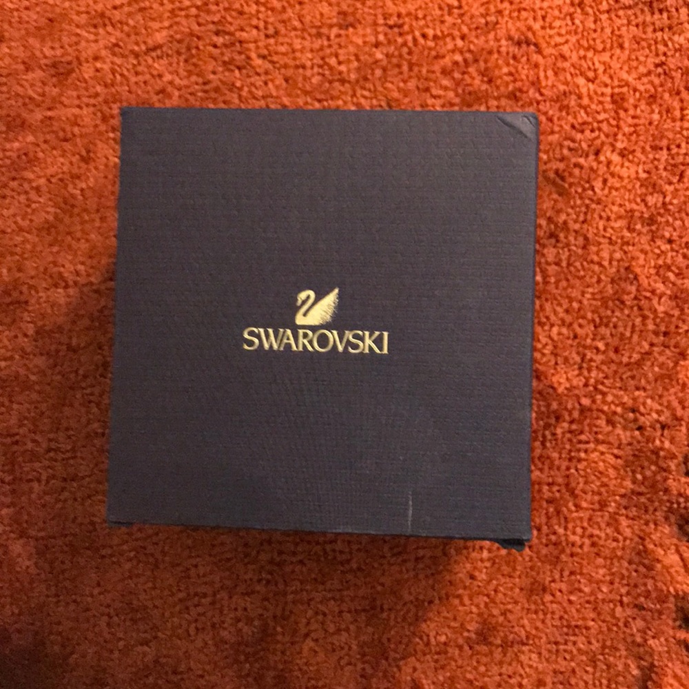 SWAROVSKI
Eclipse Cuff
